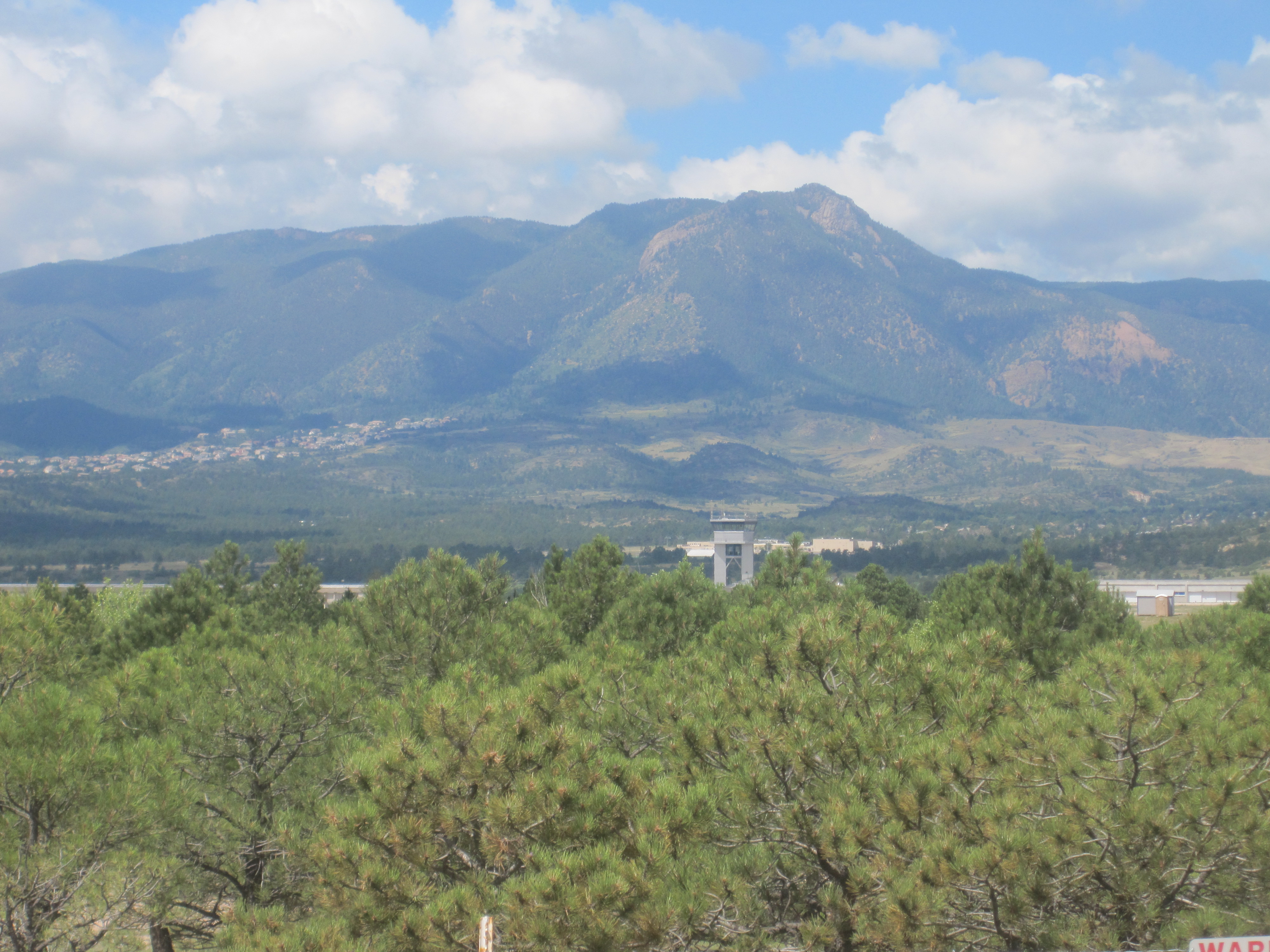Historical photographic dossier for Colorado Springs, Colorado: Ackerman Overlook, Colo Spgs., CO IMG 5631.JPG