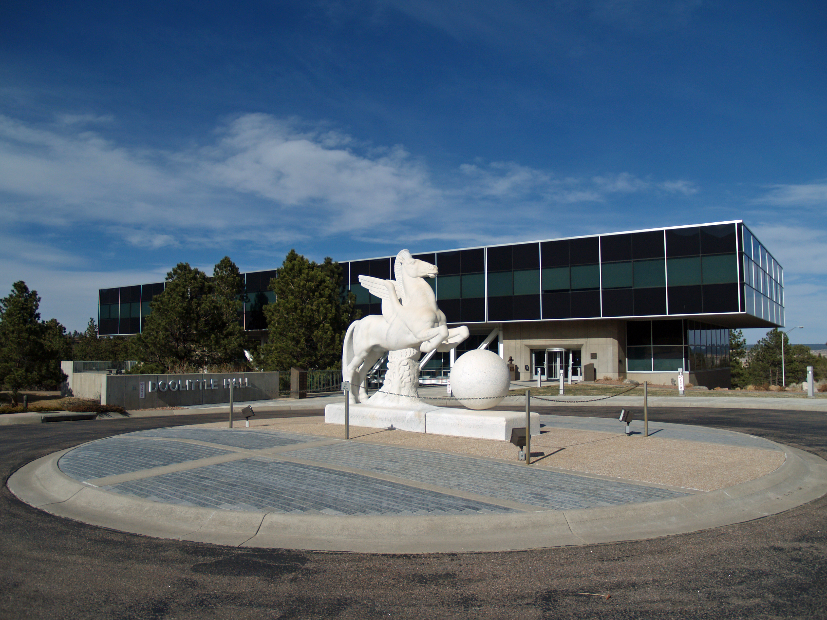 Historical photographic dossier for Colorado Springs, Colorado: Air Force Academy Doolittle Hall by David Shankbone.jpg