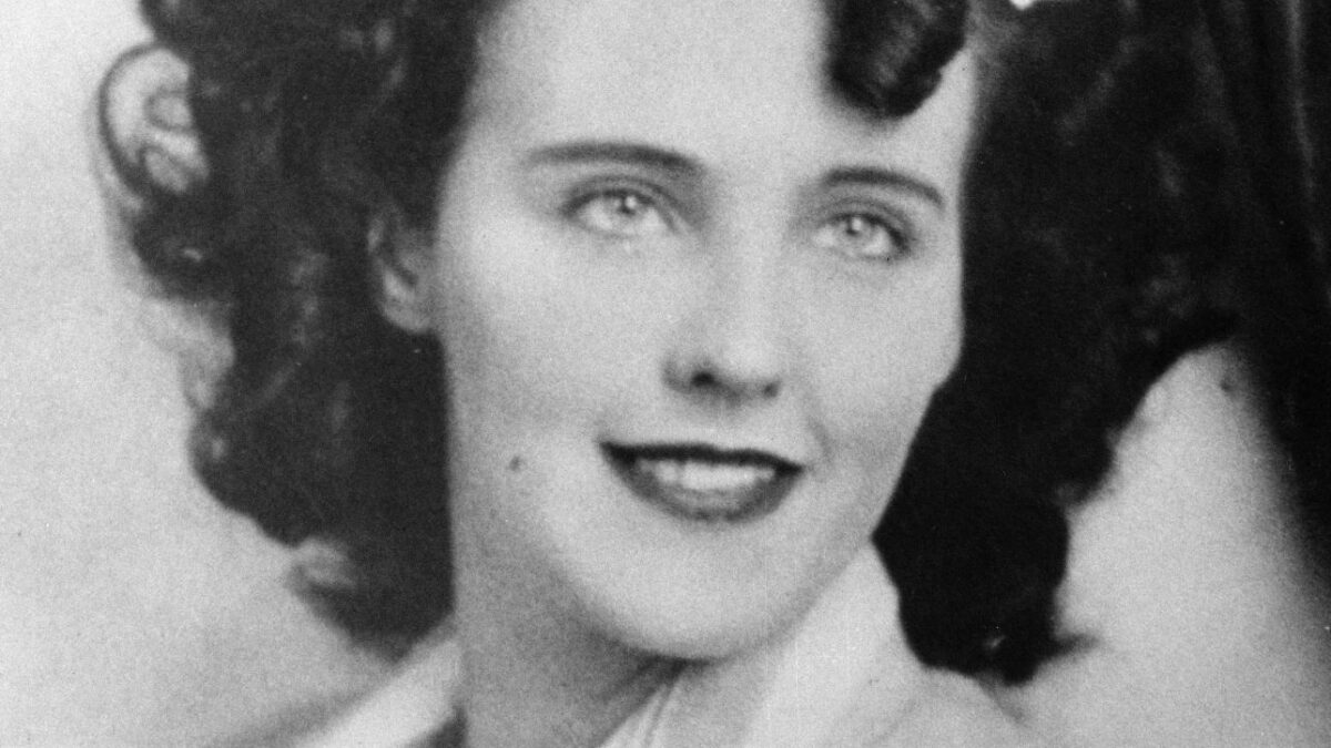 Historical photographic dossier for Black Dahlia: Black Dahlia