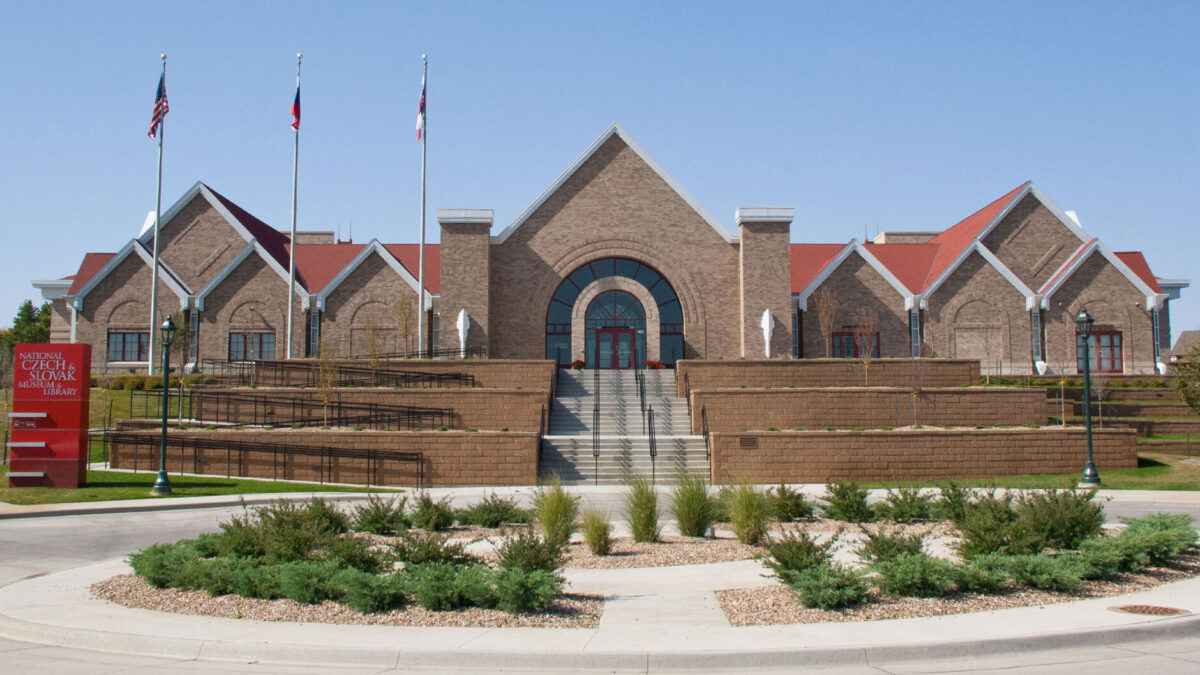 Historical photographic dossier for Cedar Rapids, Iowa: Cedar Rapids, Iowa