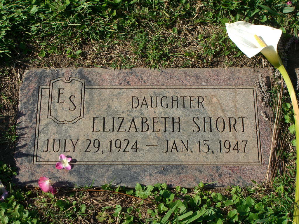 Historical photographic dossier for Black Dahlia: ElizabethShortGrave.jpg