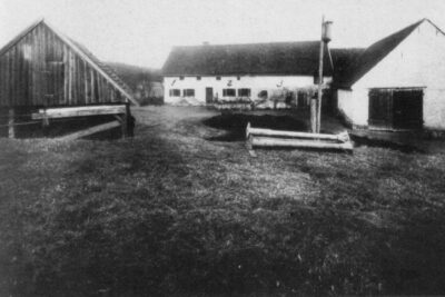 Hinterkaifeck Farm Murders: The 1922 Bavarian Mattock Slayings, Attic Footprints & Munich Police Review